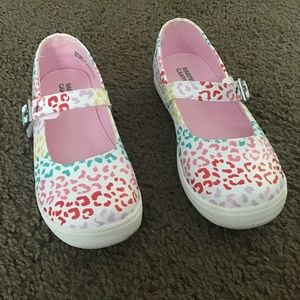 Little girls size 12. Velcro closure sneaker shoe